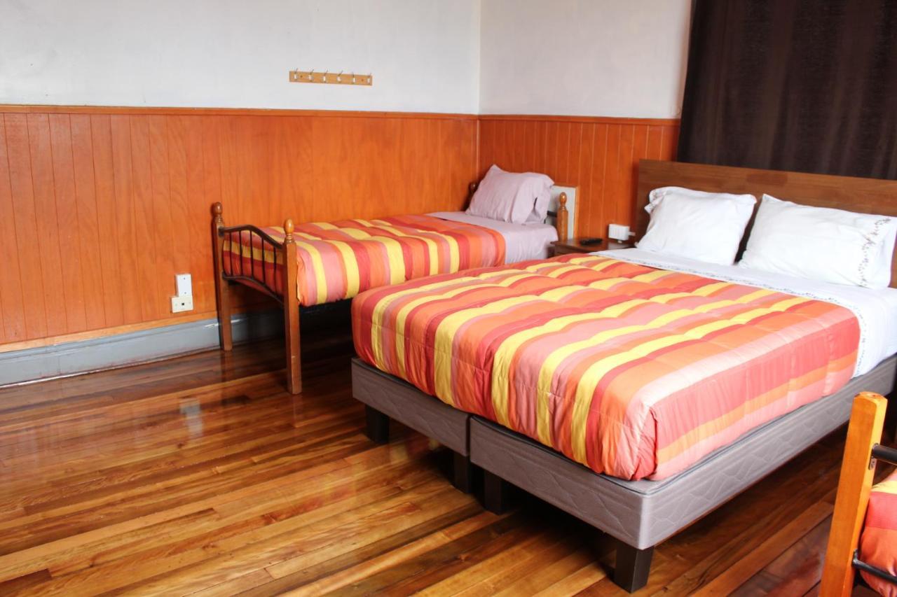 Hostal Capricho De Carlitos Valdivia Exterior foto