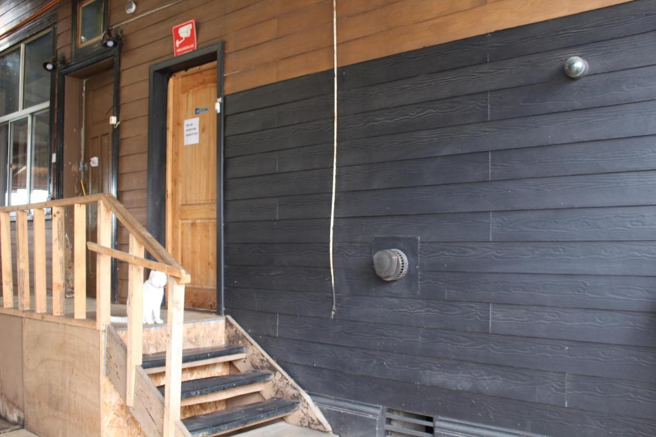 Hostal Capricho De Carlitos Valdivia Exterior foto